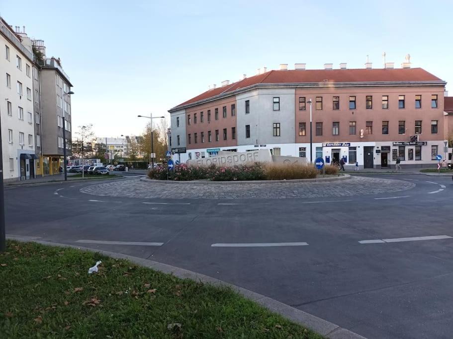Modernes Apartment In Wien Exterior photo